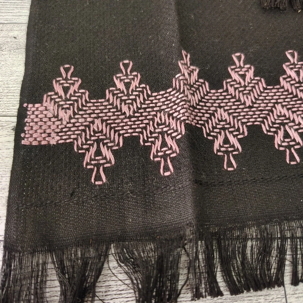 Handmade Tea Towel Set Black Pink Geometric Pattern MCM Embroidered Fringe Decor